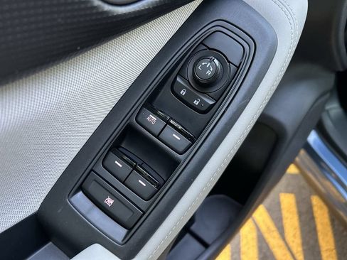Certified 2023 Subaru Forester AWD/4WD image 16