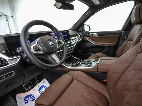 Certified 2026 BMW X7 xDrive40i AWD/4WD image 10