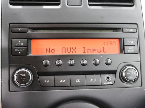Used 2014 Nissan Versa Note SV FWD image 31