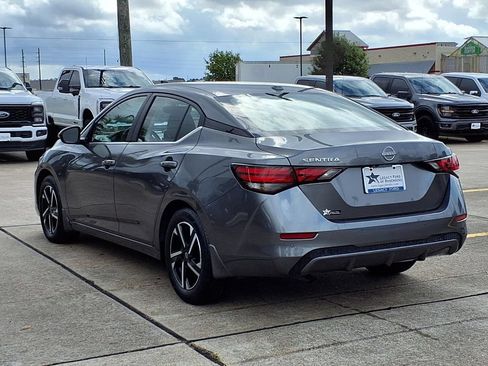 Used 2025 Nissan Sentra SV w/ All-Weather Package FWD image 3