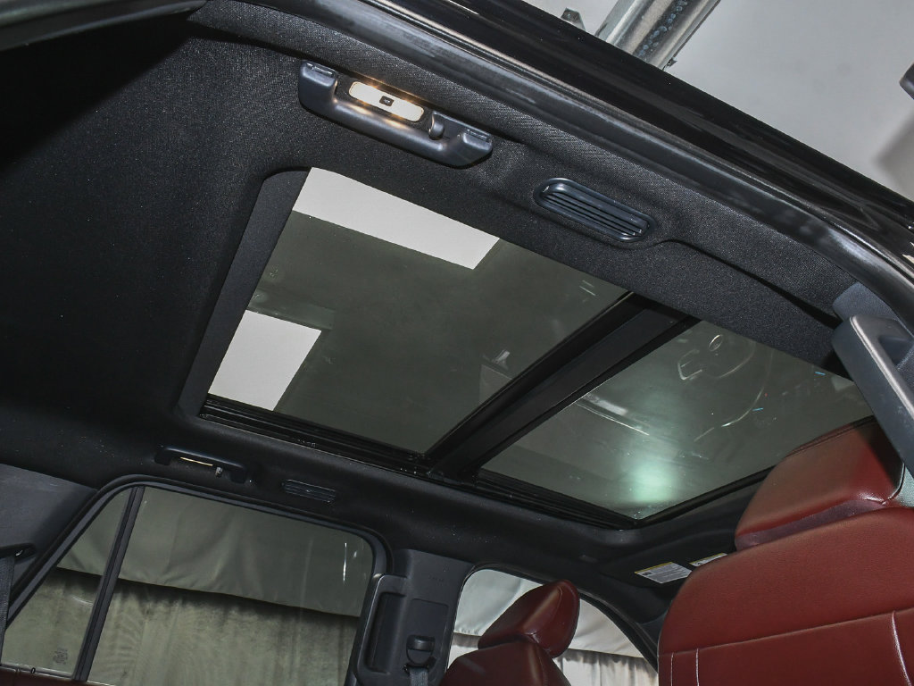 Used 2023 Ford Expedition Limited AWD/4WD image 56