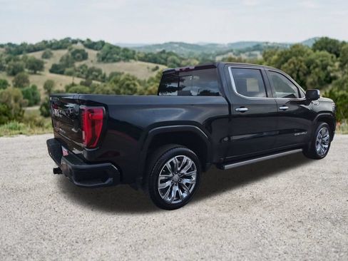 Used 2023 GMC Sierra 1500 Denali w/ Denali Reserve Package RWD image 10