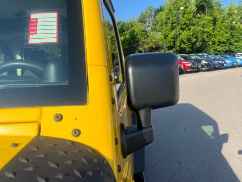 Used 2011 Jeep Wrangler Sport AWD/4WD image 33