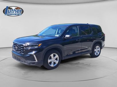 Used 2023 Honda Pilot LX