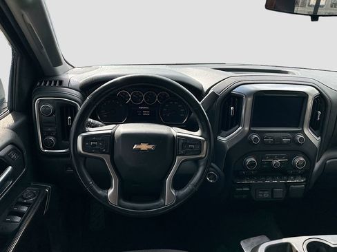 Used 2020 Chevrolet Silverado 1500 LT w/ Convenience Package image 21