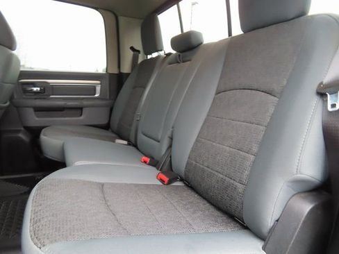 Used 2018 RAM 1500 Big Horn image 44