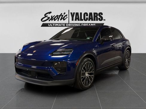 Used 2024 Porsche Macan 4 Electric AWD/4WD image 1