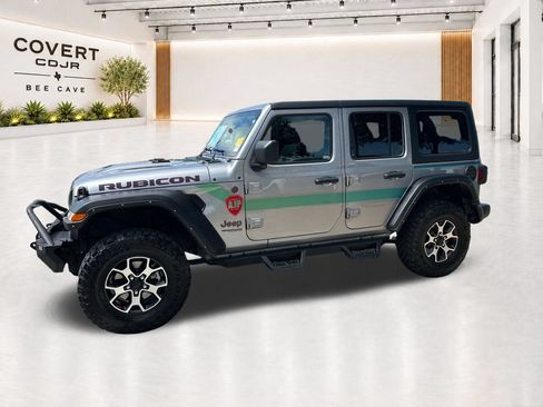 Used 2020 Jeep Wrangler Unlimited Rubicon w/ Dual Top Group AWD/4WD image 5