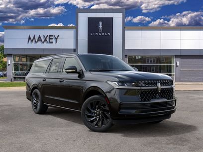 New 2027 Lincoln Navigator L Reserve w/ Jet Appearance Package