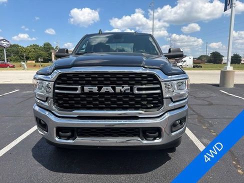 Used 2022 RAM 2500 Big Horn w/ Level A Equipment Group AWD/4WD image 2