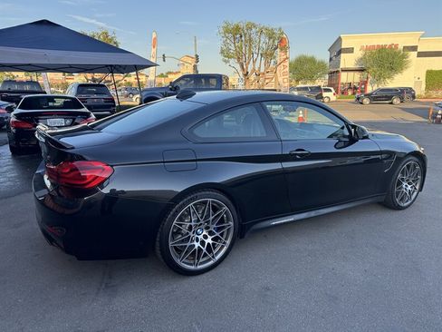 Used 2018 BMW M4 Coupe w/ Competition Package RWD image 20