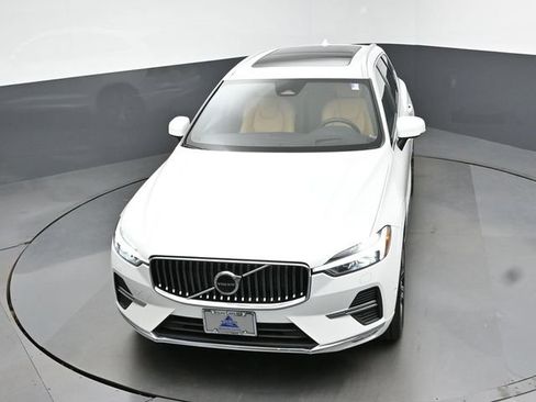 Used 2023 Volvo XC60 B5 Ultimate w/ Climate Package AWD/4WD image 46