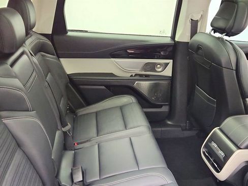 Used 2025 Lincoln Nautilus Reserve image 25