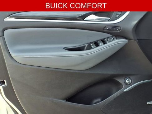 Used 2020 Buick Enclave Premium w/ Trailering Package, 5000 lbs. AWD/4WD image 10