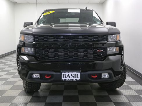 Used 2019 Chevrolet Silverado 1500 Custom Trail Boss w/ Custom Convenience Package image 3