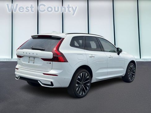 New 2026 Volvo XC60 B5 Ultra w/ Protection Package Premier AWD/4WD image 3