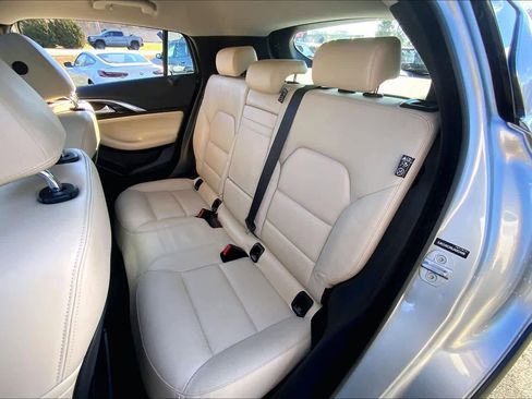 Used 2018 INFINITI QX30 Premium w/ Cargo Package image 21