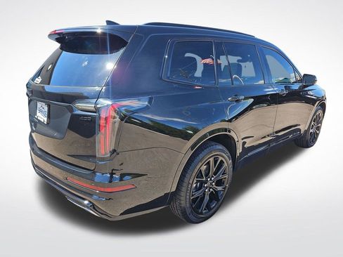 Used 2020 Cadillac XT6 Sport AWD/4WD image 5