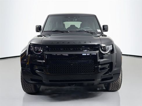New 2026 Land Rover Defender 110 AWD/4WD image 2