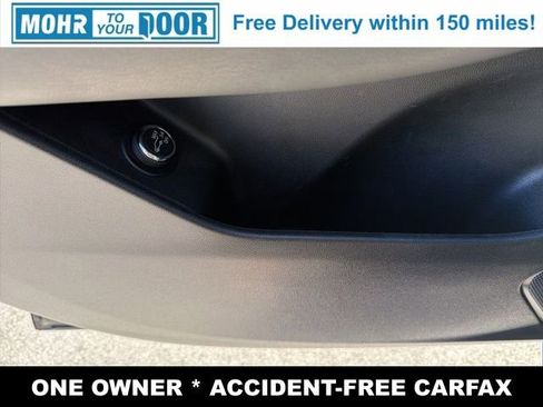 Used 2025 Cadillac XT6 Premium Luxury image 12