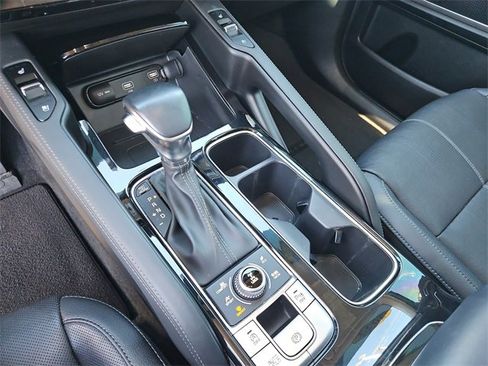 Used 2022 Kia Telluride EX w/ EX Premium Package image 28