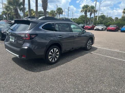 Used 2024 Subaru Outback Touring XT AWD/4WD image 10