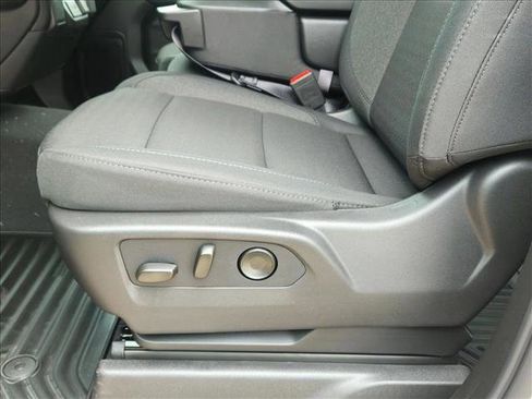 New 2026 Chevrolet Silverado 1500 Custom image 4