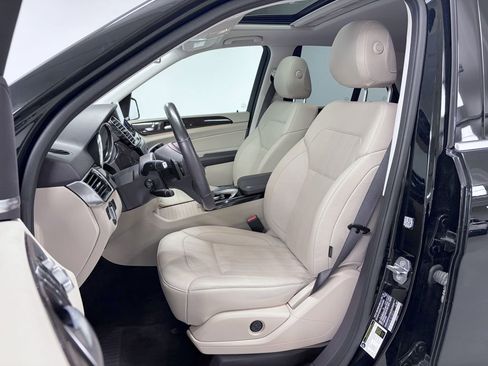 Used 2018 Mercedes-Benz GLE 350 4MATIC image 13