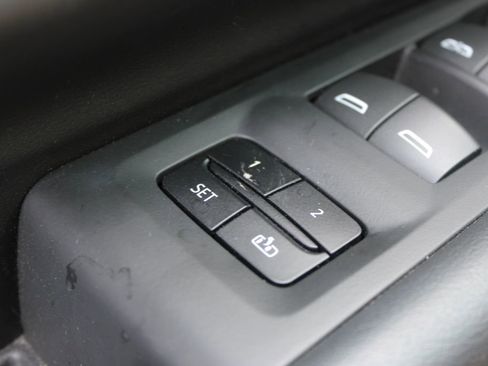 Used 2023 Chevrolet Tahoe RST w/ Luxury Package RWD image 31