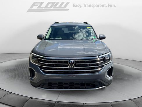 New 2025 Volkswagen Atlas SEL image 2