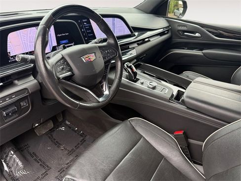 Used 2023 Cadillac Escalade ESV Sport image 16