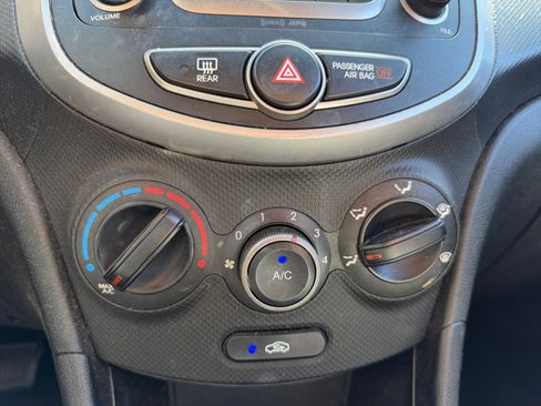 Used 2017 Hyundai Accent SE image 11