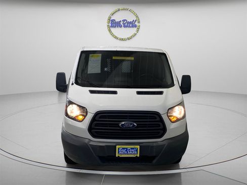 Used 2018 Ford Transit 250 130 Low Roof RWD image 8