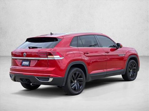 Used 2023 Volkswagen Atlas Cross Sport SE w/ Panoramic Sunroof Package FWD image 5
