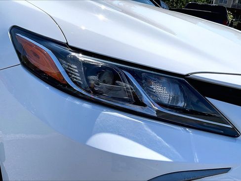 Used 2023 Toyota Camry LE image 26