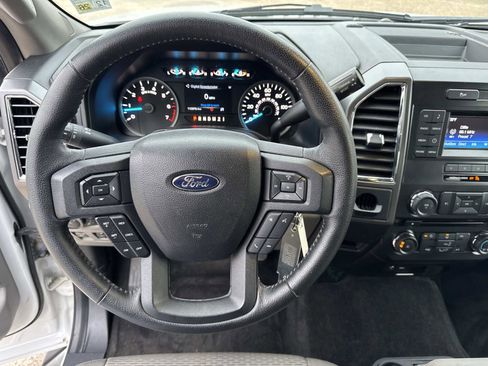 Used 2015 Ford F150 XLT w/ Equipment Group 301A Mid image 10
