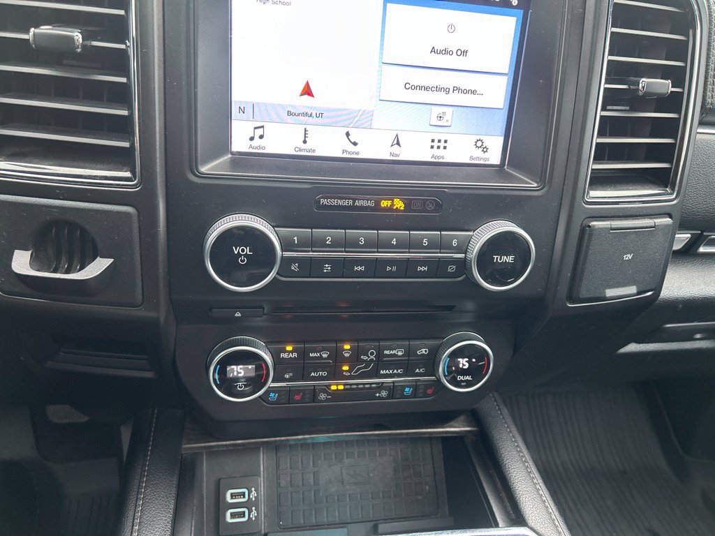 Used 2018 Ford Expedition Max Limited w/ Equipment Group 301A AWD/4WD image 28