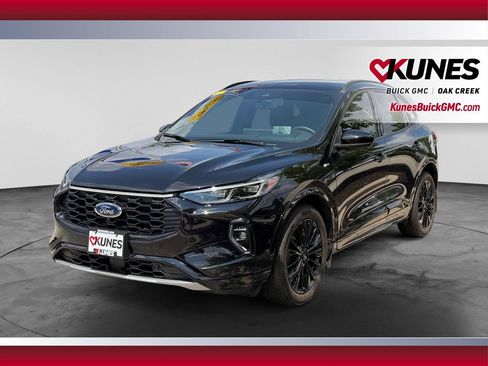 Used 2023 Ford Escape ST-Line Elite w/ Premium Technology Package AWD/4WD image 5