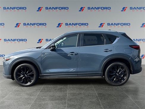 Used 2023 MAZDA CX-5 Carbon Edition image 2