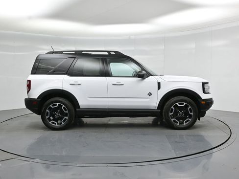 Certified 2022 Ford Bronco Sport Outer Banks w/ Tech Package AWD/4WD image 26