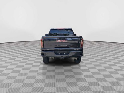Used 2024 GMC Sierra 2500 AT4 w/ AT4 Premium Plus Package AWD/4WD image 12