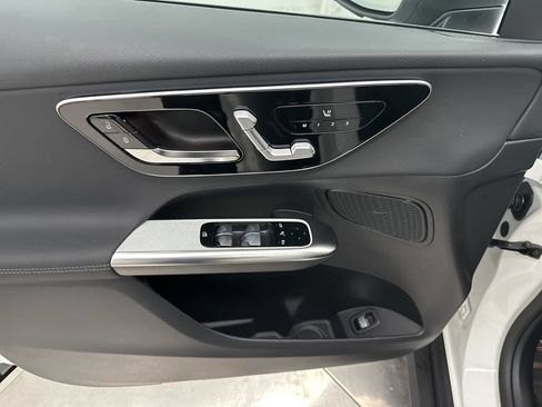 Certified 2026 Mercedes-Benz GLC 300 image 12