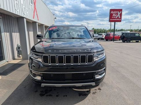 Used 2024 Jeep Wagoneer Series II AWD/4WD image 6