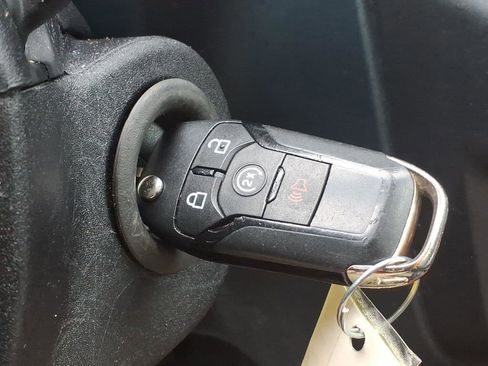 Used 2022 Ford Maverick XLT w/ XLT Luxury Package image 11