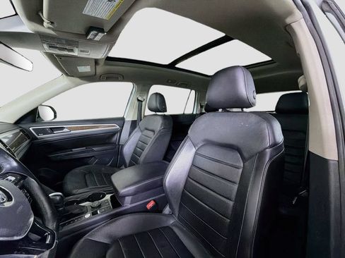 Used 2018 Volkswagen Atlas SEL Premium AWD/4WD image 12