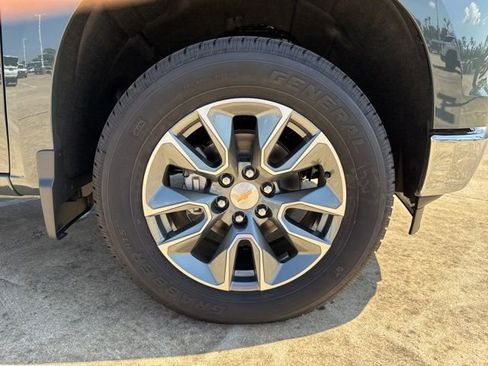 New 2026 Chevrolet Silverado 1500 LT image 13