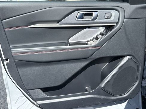 New 2026 Ford Explorer ST w/ Sun And Sound Package image 18