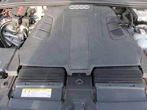 Used 2019 Audi Q7 3.0T Prestige image 39