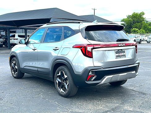 Used 2025 Kia Seltos S FWD image 6