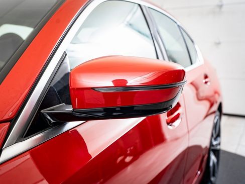 Certified 2024 BMW 330i xDrive Sedan image 15